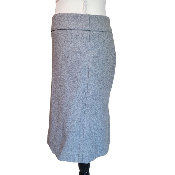 J.CREW Grey Wool Blend Pencil Skirt Sz 2 - Picture 2 of 7